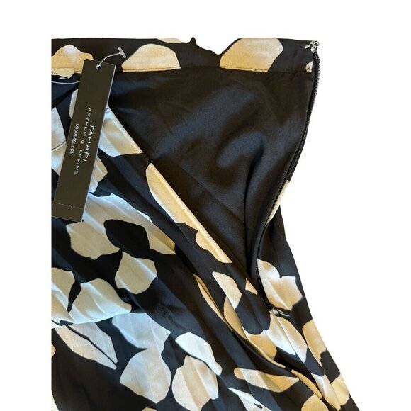 Tahari Arthur S. Levine Women's Pleated Skirt Sz 18 Black White Lined Floral NEW - Picture 11 of 14